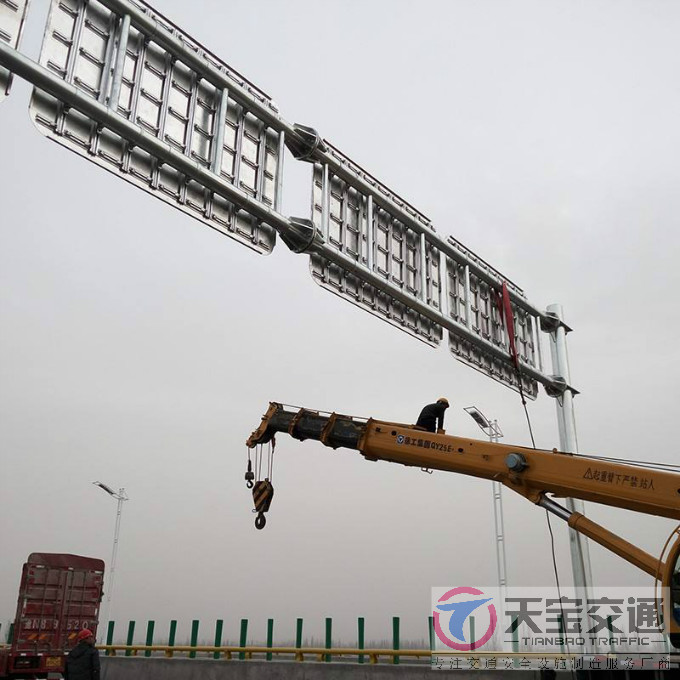 汉中高速公路标志杆厂家 指引着人们安全行驶